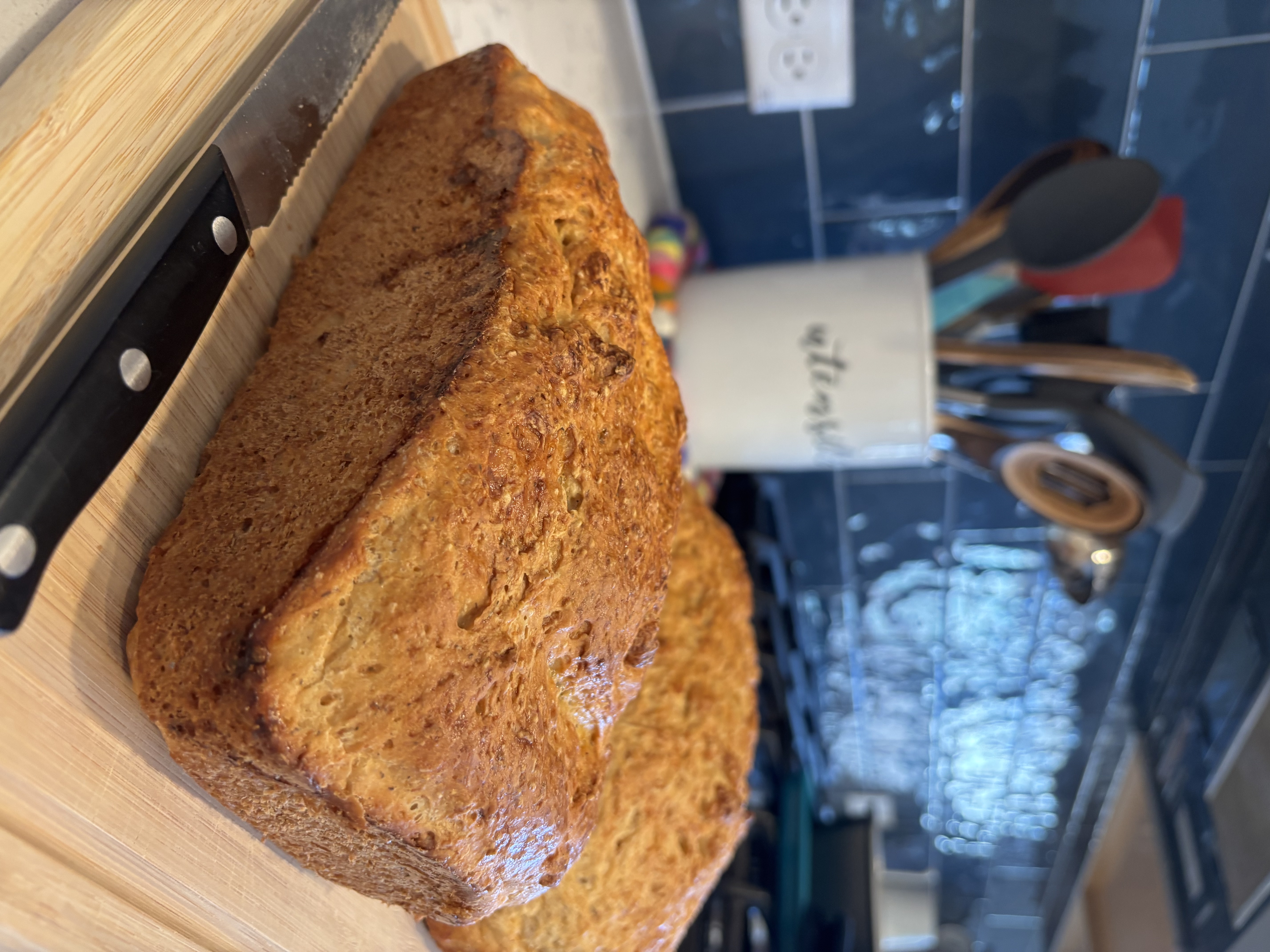 Gluten-free sandwich loaf